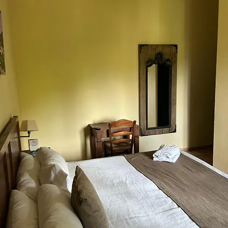 Hotel Rural Castillo De Fanecaes